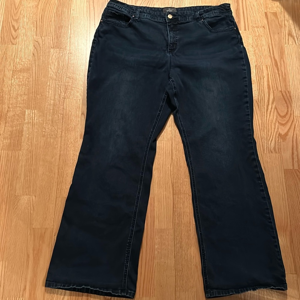 Chicos so slimming boot cut jeans